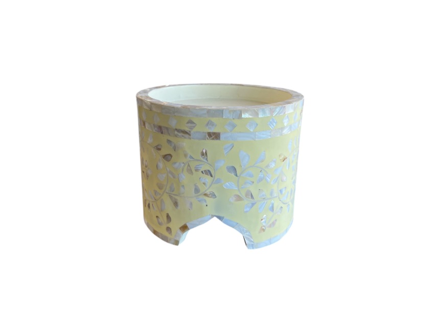 MH-QSR 043, MOTHER OF PEARL FOOD STAND